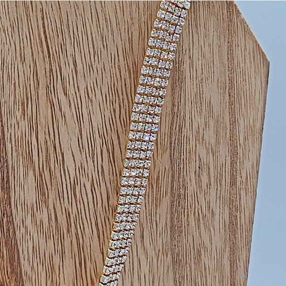 NWOT Gold Rhinestone Choker Necklace, 4 Rows & Tennis Bracelet Adjustable12-17” - Picture 4 of 7